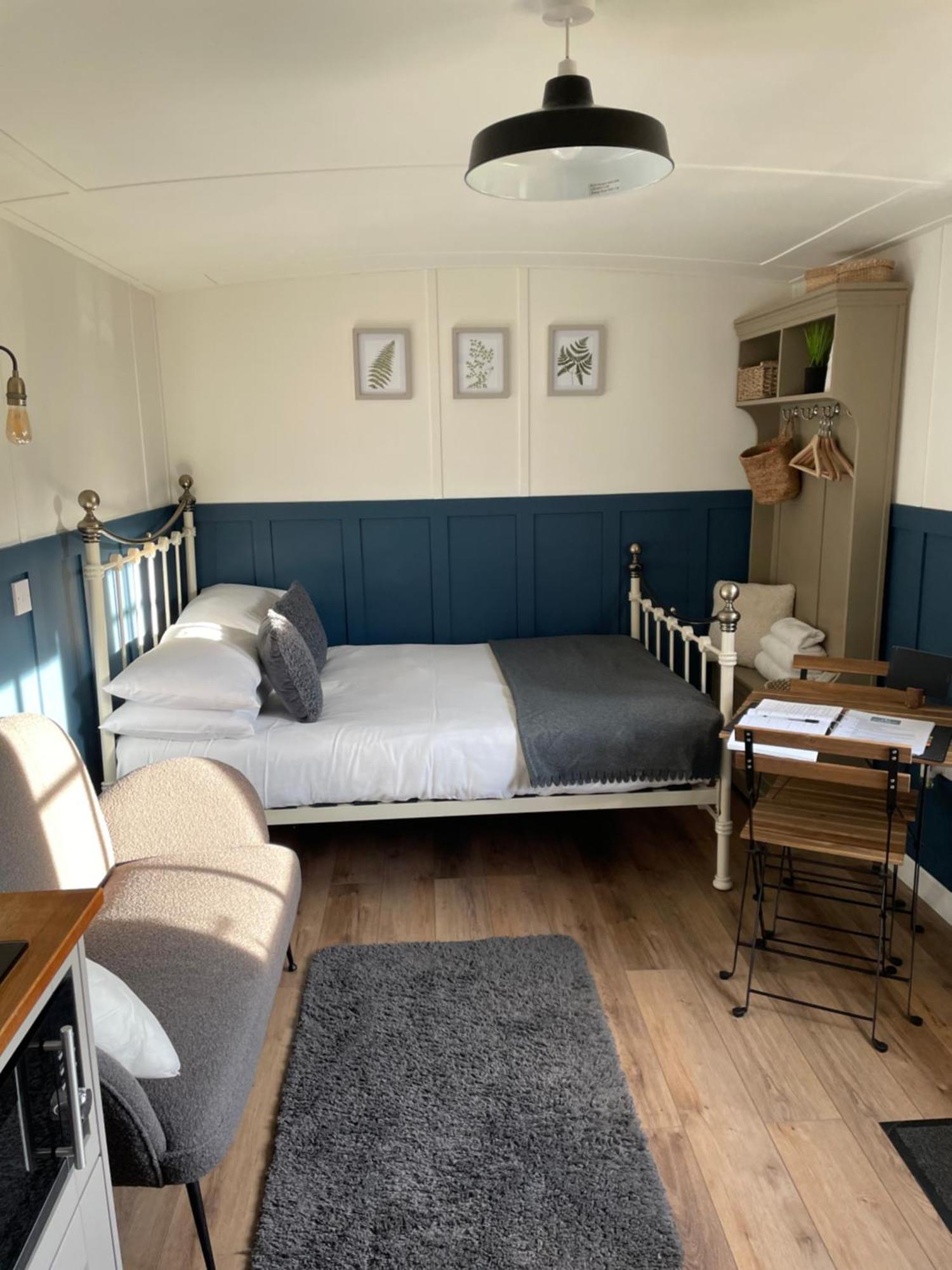 Rosemary Shepherds Hut, Clay Bank Huts Ingleby Greenhow Dış mekan fotoğraf